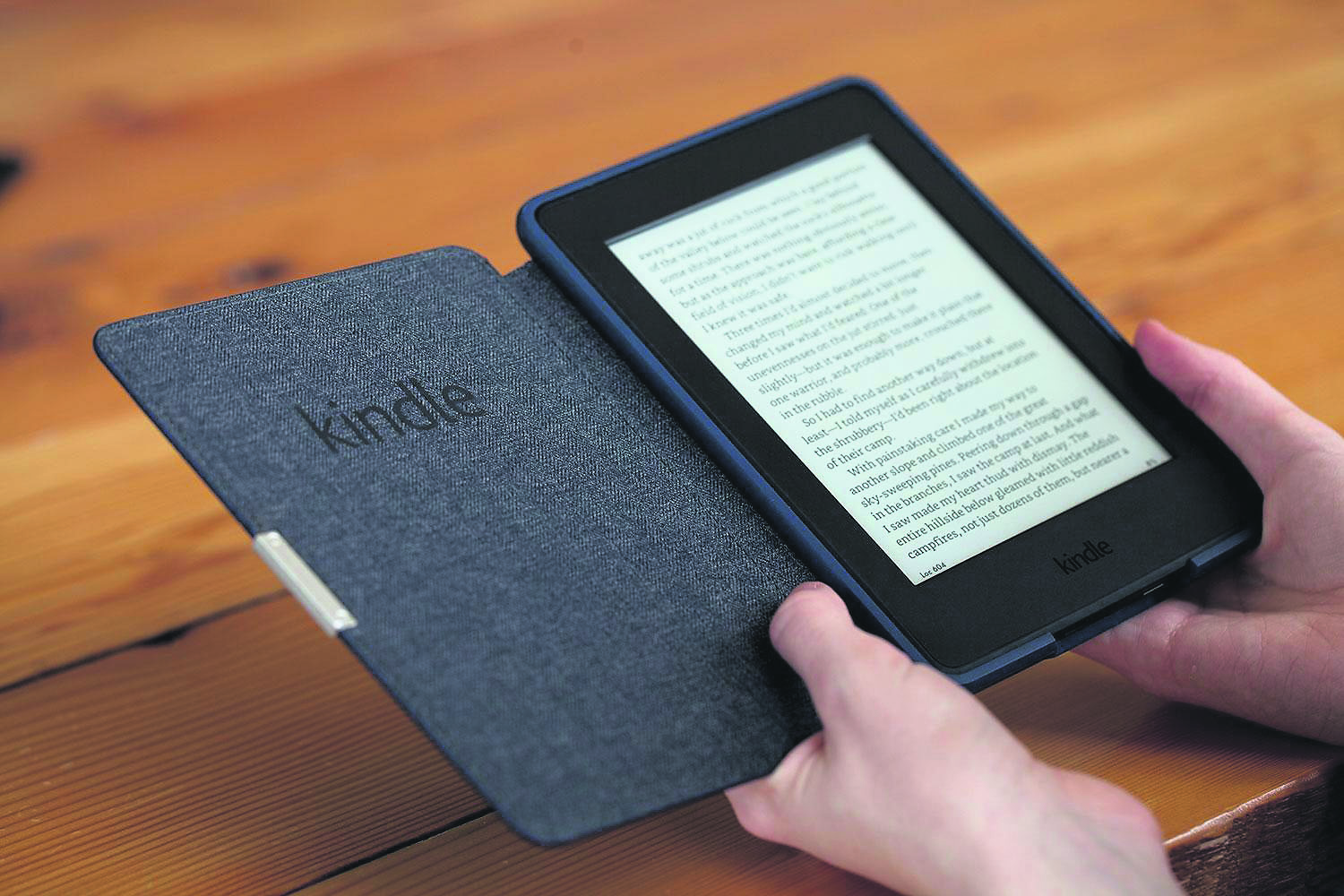 Books Vs Kindle